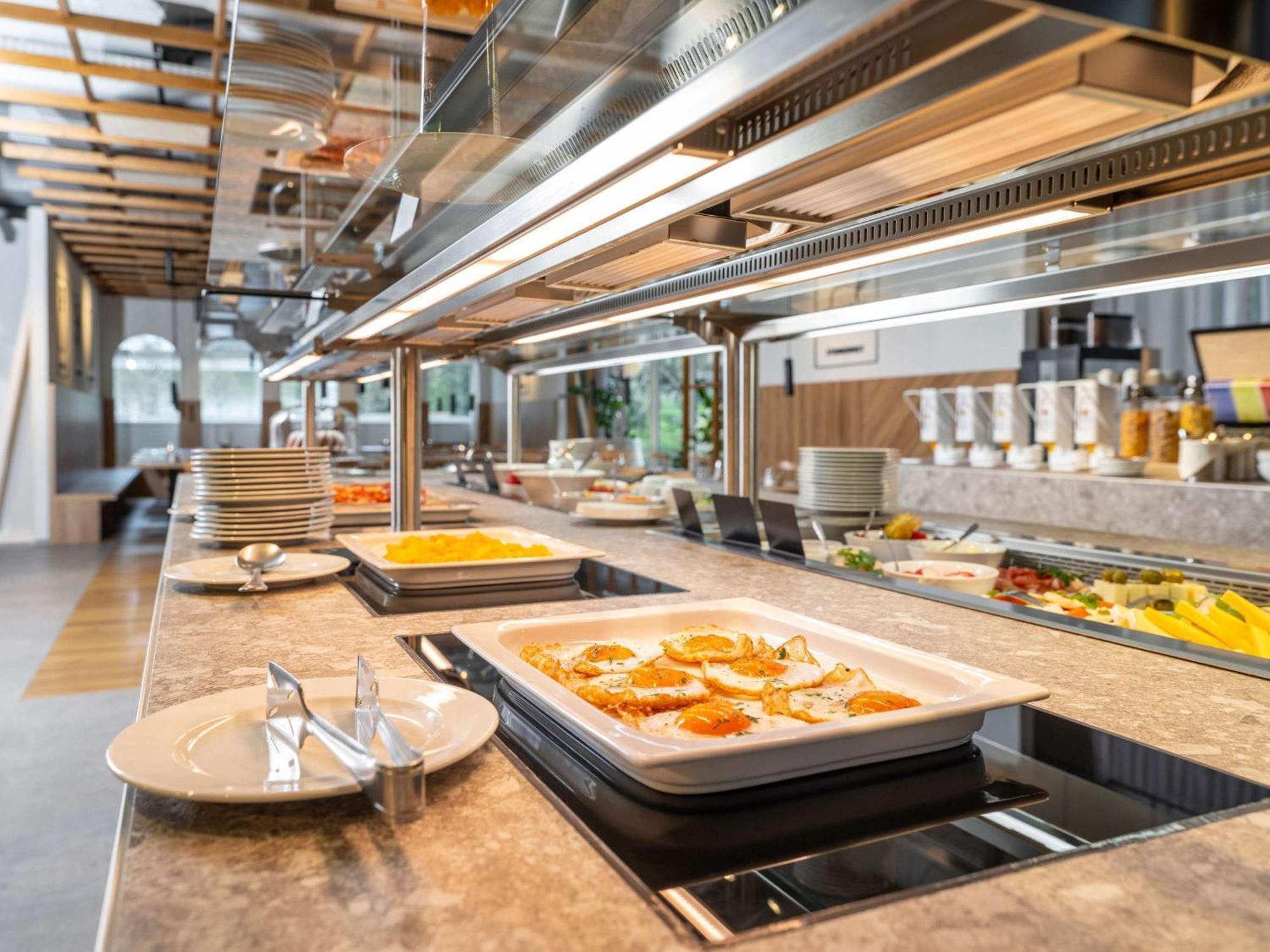 Ibis Styles Graz Messe Hotel Exterior foto